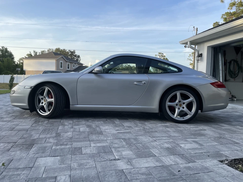 2005 Porsche 997 Carrera - Image 10 of 31