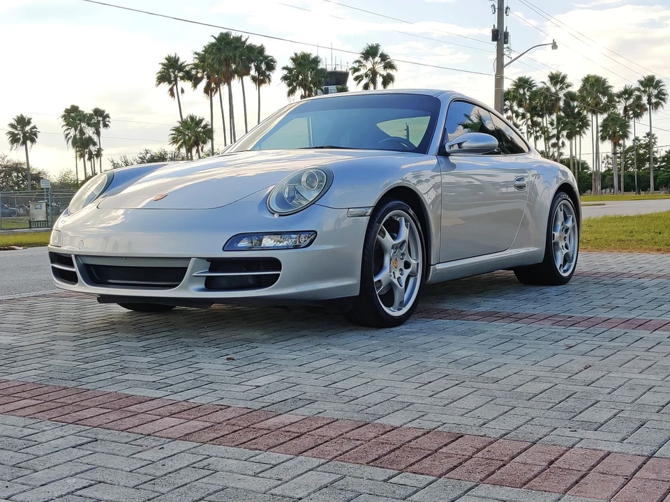 2005 Porsche 997 Carrera - Image 11 of 31