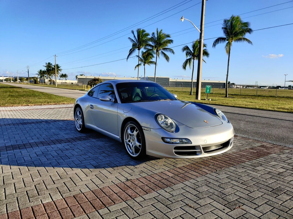 2005 Porsche 997 Carrera - Image 2 of 31