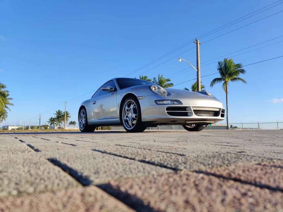 2005 Porsche 997 Carrera - Image 8 of 31