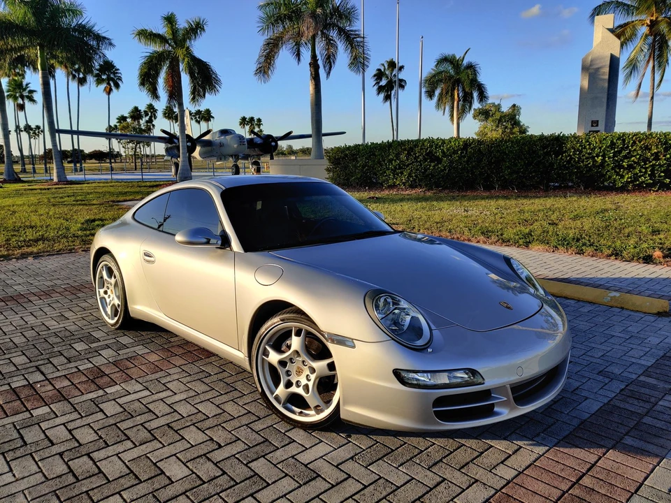 2005 Porsche 997 Carrera - Image 5 of 31