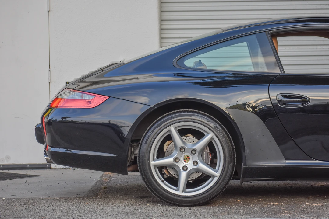 2005 Porsche 997 Carrera - Image 19 of 31