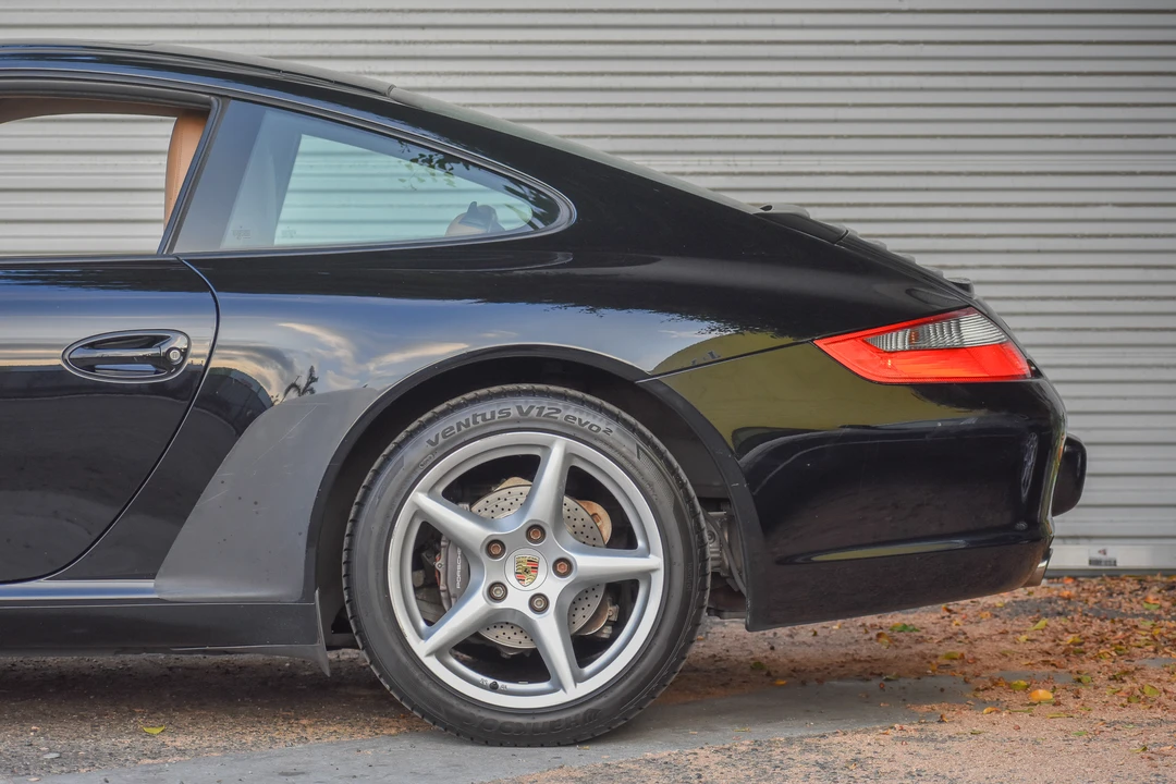 2005 Porsche 997 Carrera - Image 25 of 31