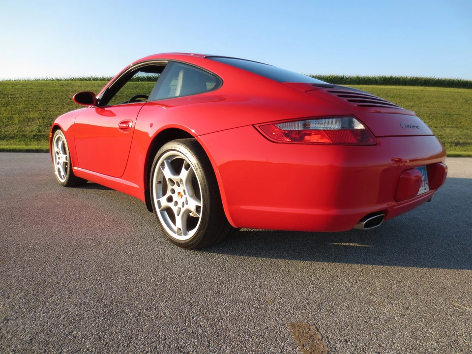 2005 Porsche 997 Carrera - Image 11 of 31