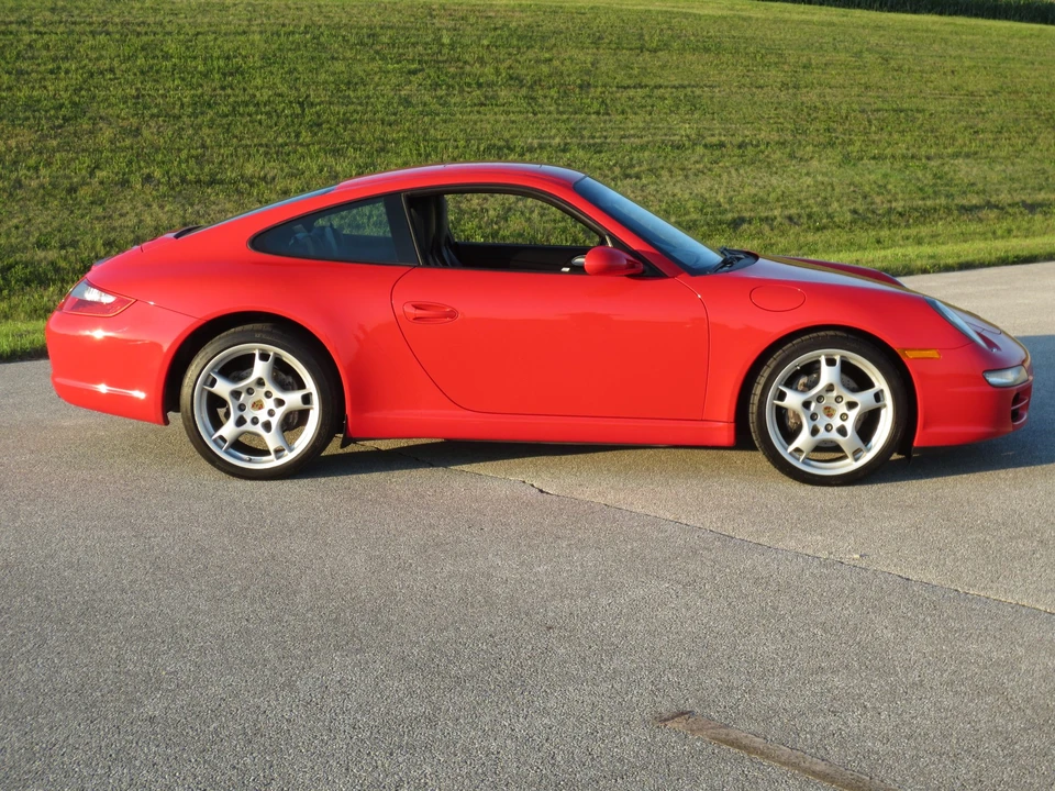 2005 Porsche 997 Carrera - Image 24 of 31