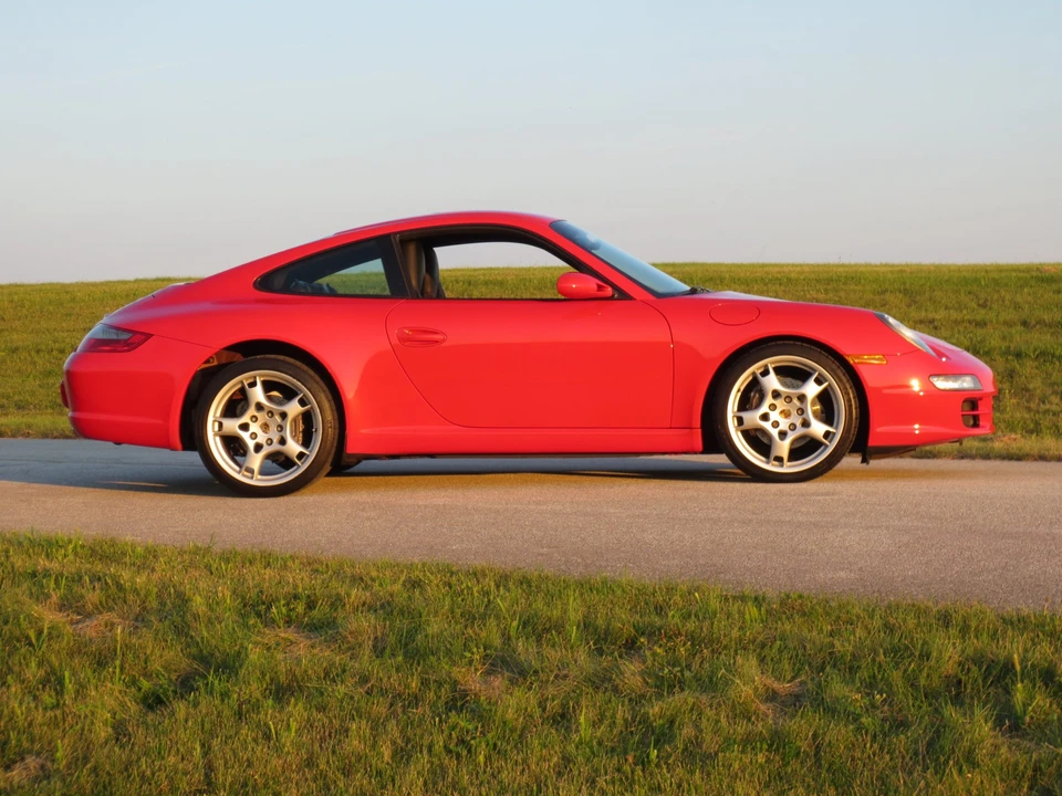 2005 Porsche 997 Carrera - Image 25 of 31