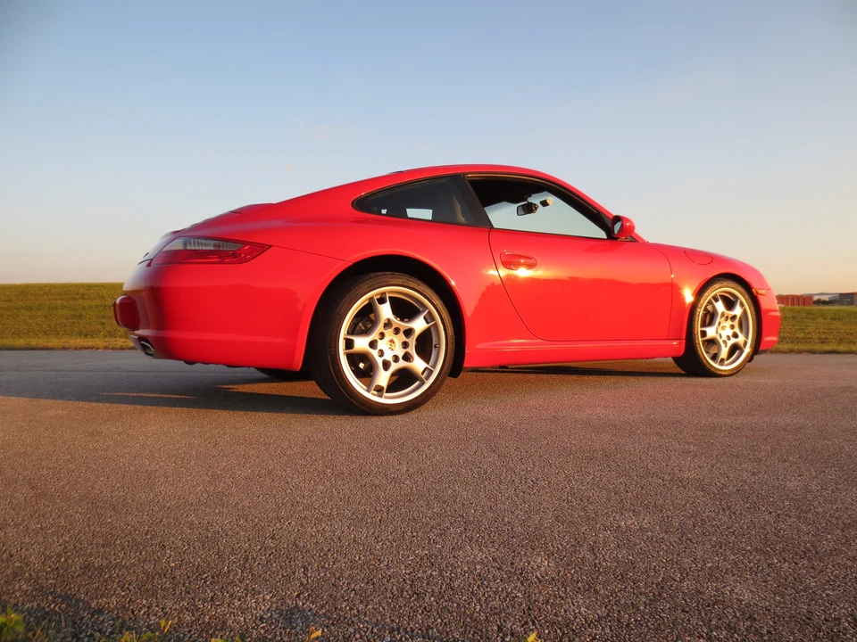2005 Porsche 997 Carrera - Image 18 of 31
