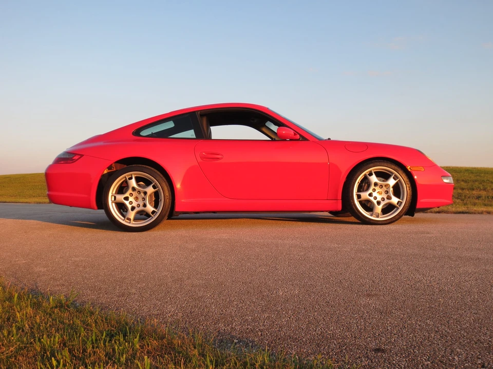 2005 Porsche 997 Carrera - Image 26 of 31