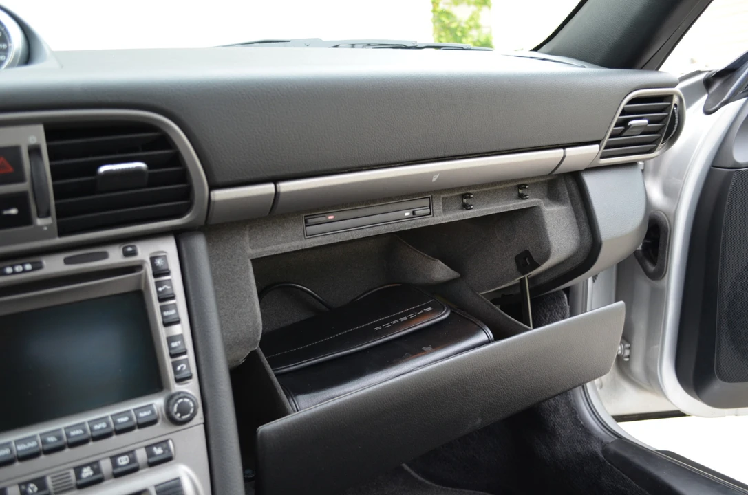 2005 Porsche 997 Carrera - Image 23 of 31