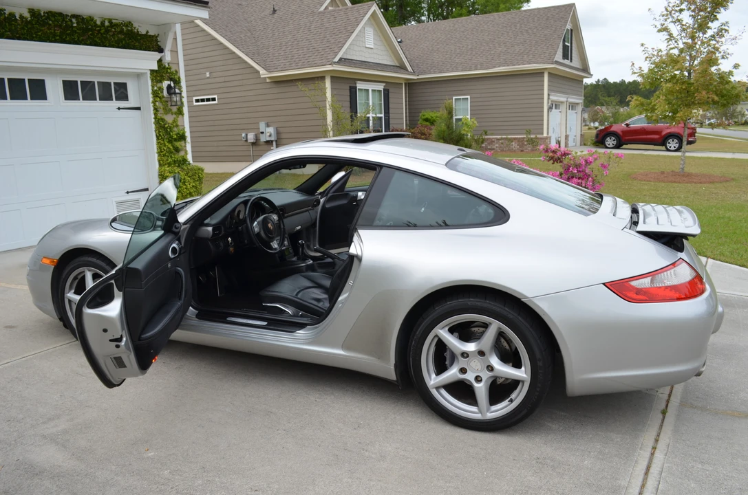 2005 Porsche 997 Carrera - Image 13 of 31