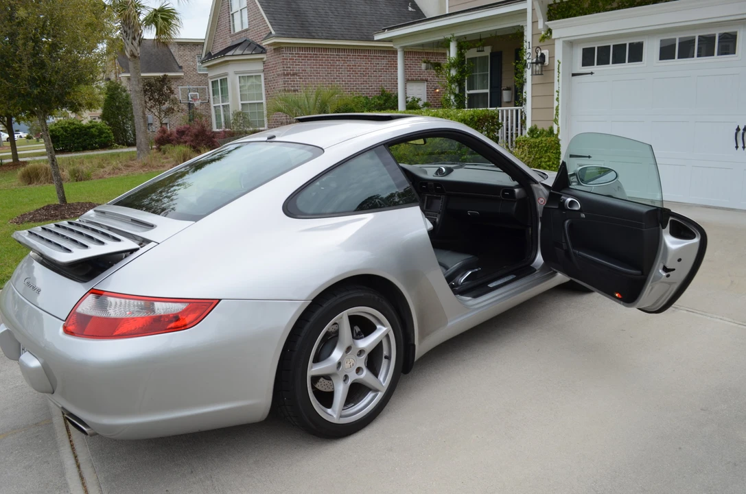 2005 Porsche 997 Carrera - Image 16 of 31