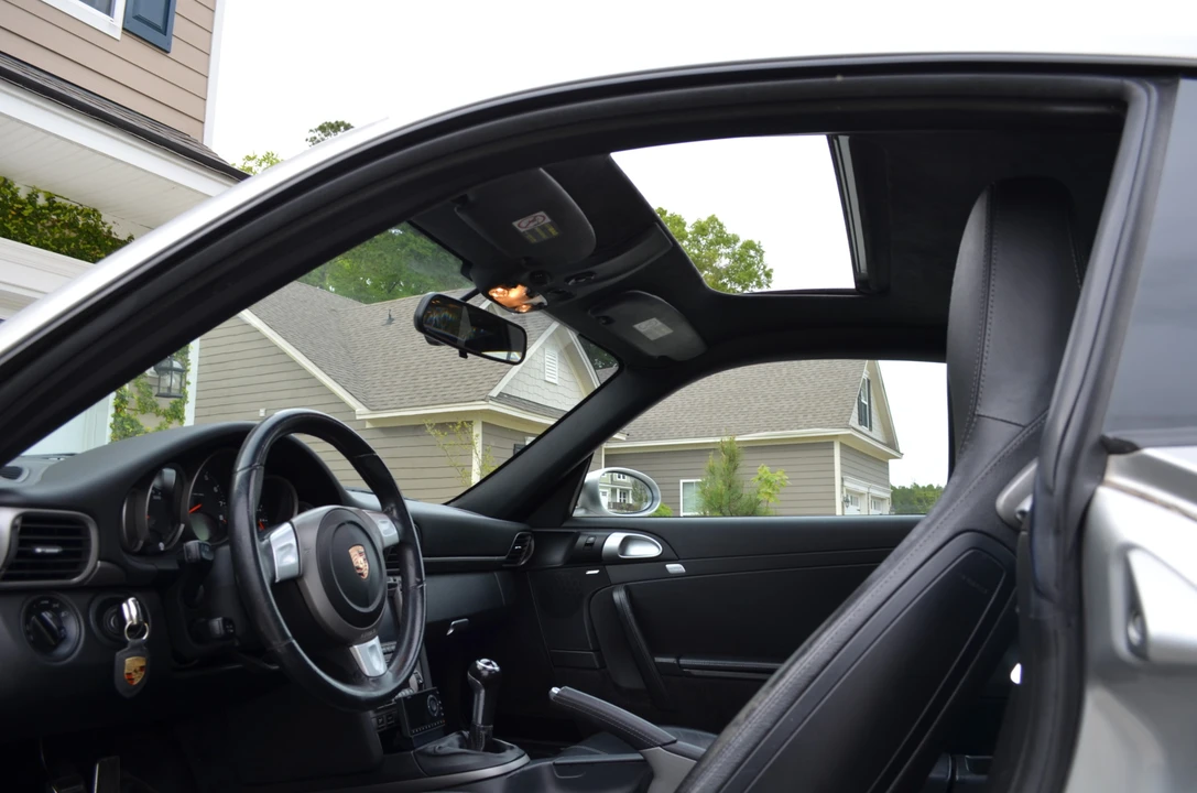 2005 Porsche 997 Carrera - Image 18 of 31