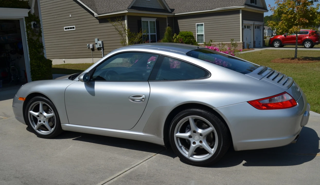 2005 Porsche 997 Carrera - Image 2 of 31