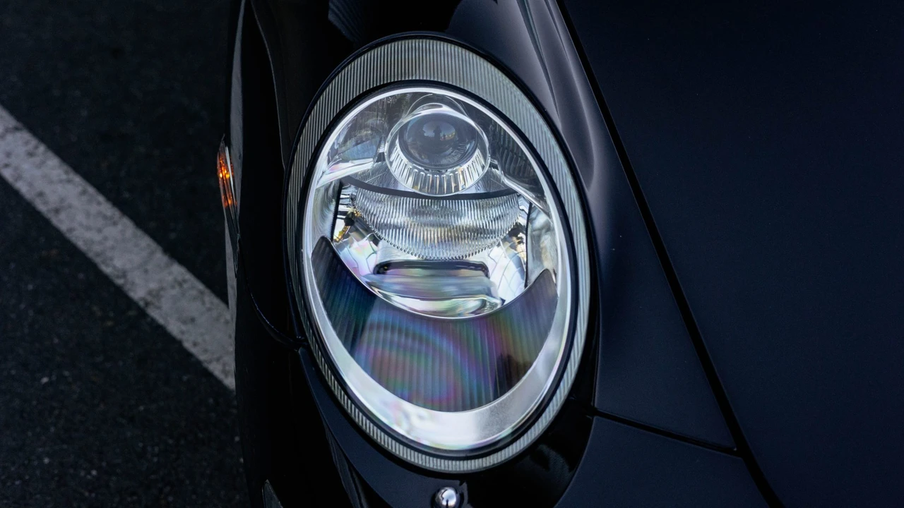 2005 Porsche 997 Carrera - Image 27 of 31