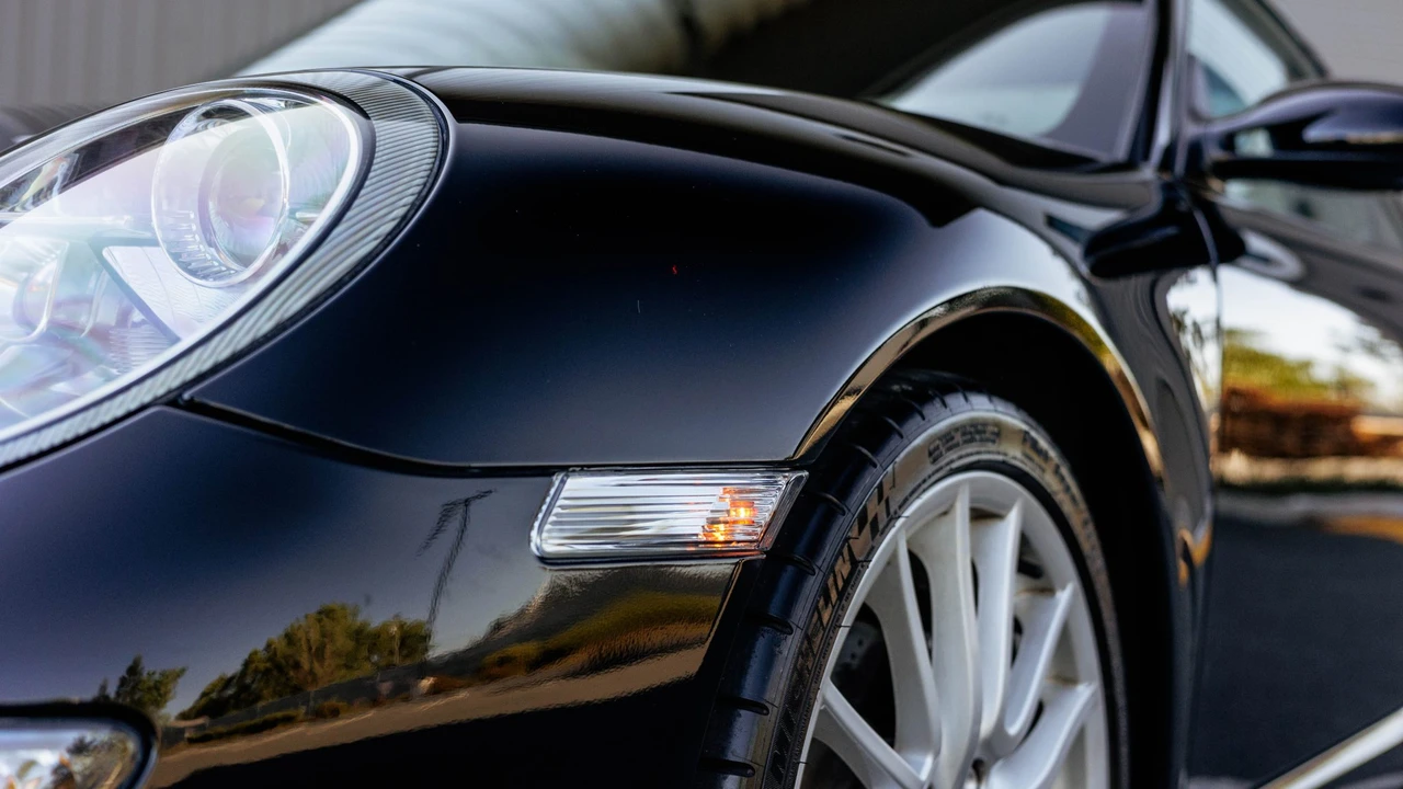 2005 Porsche 997 Carrera - Image 21 of 31
