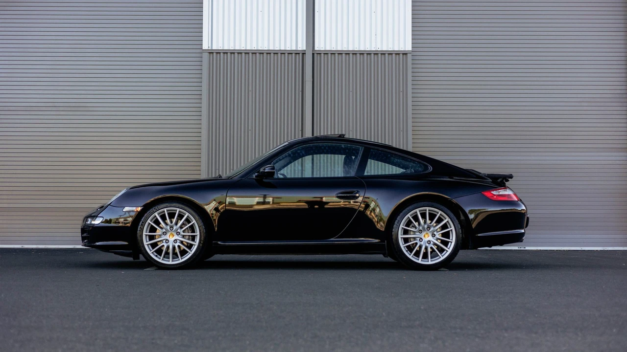 2005 Porsche 997 Carrera - Image 7 of 31