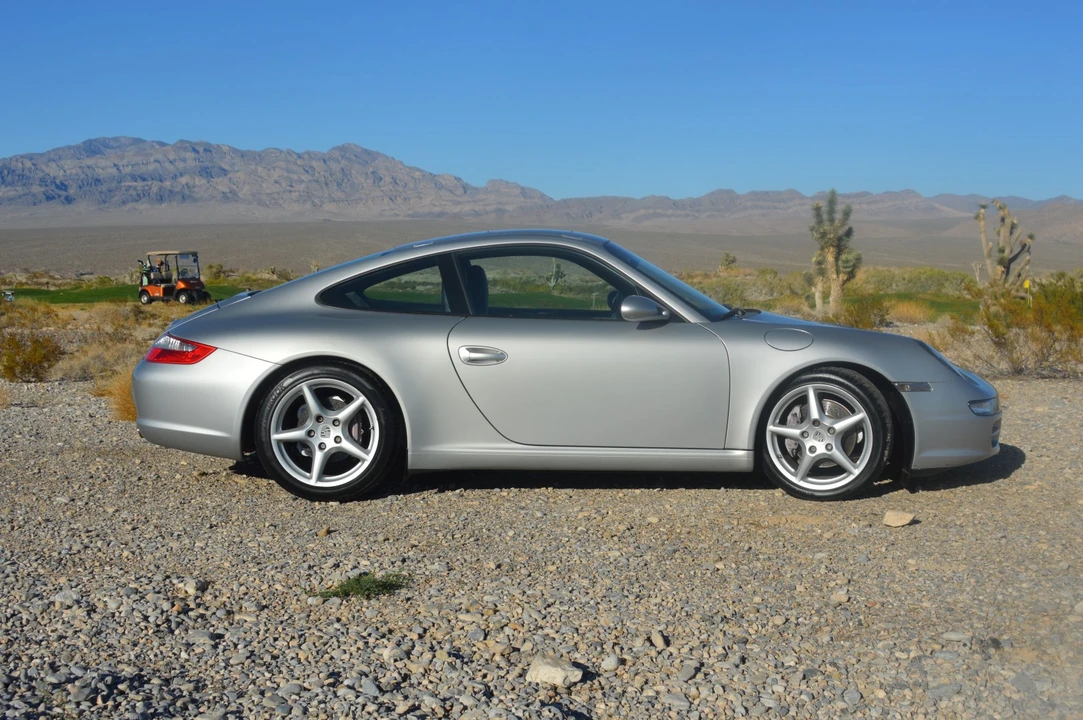 2005 Porsche 997 Carrera - Image 11 of 31