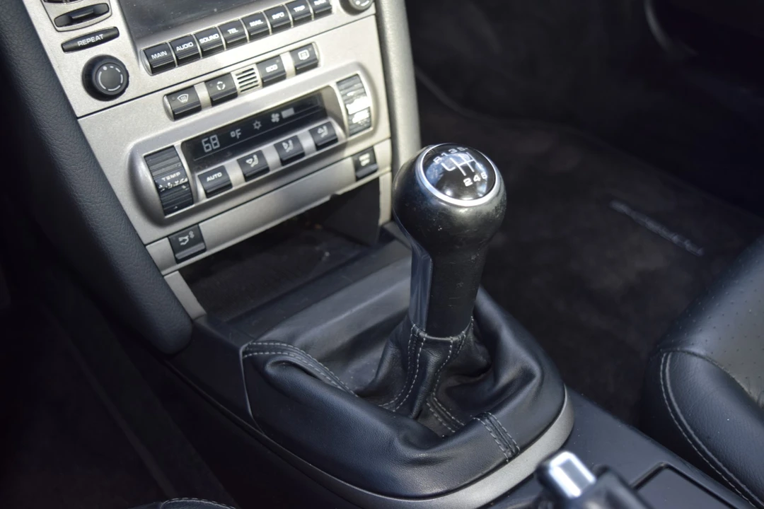 2005 Porsche 997 Carrera - Image 28 of 31