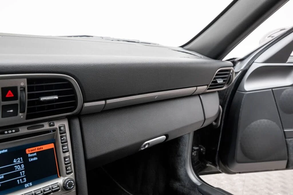 2005 Porsche 997 Carrera - Image 23 of 31