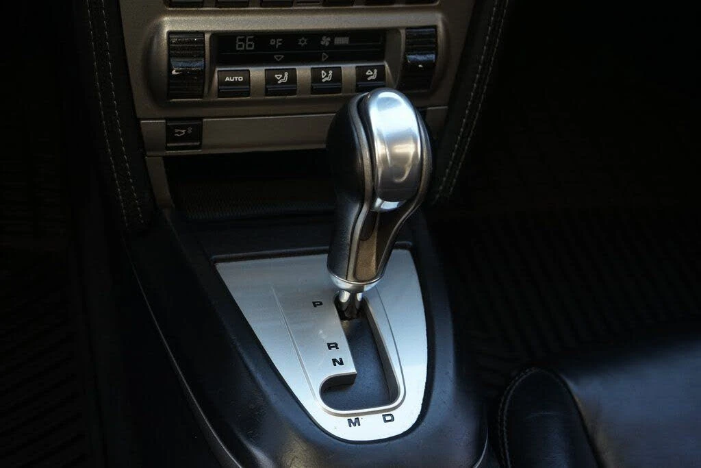 2005 Porsche 997 Carrera - Image 16 of 28