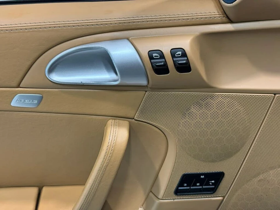 2005 Porsche 997 Carrera - Image 11 of 28