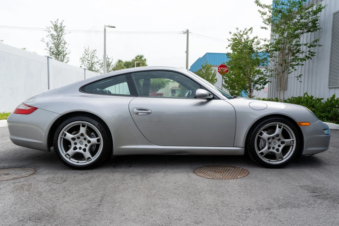 2005 Porsche 997 Carrera - Image 3 of 31