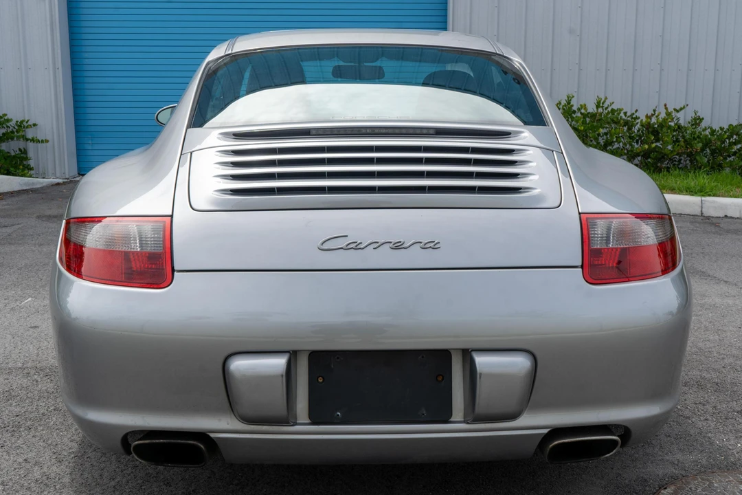 2005 Porsche 997 Carrera - Image 5 of 31