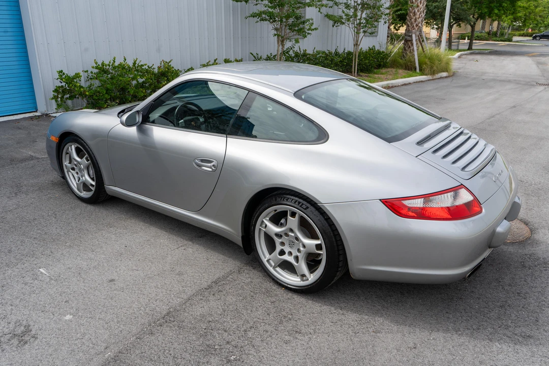 2005 Porsche 997 Carrera - Image 12 of 31
