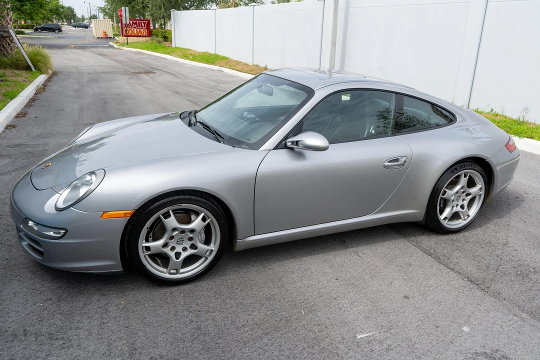 2005 Porsche 997 Carrera - Image 10 of 31