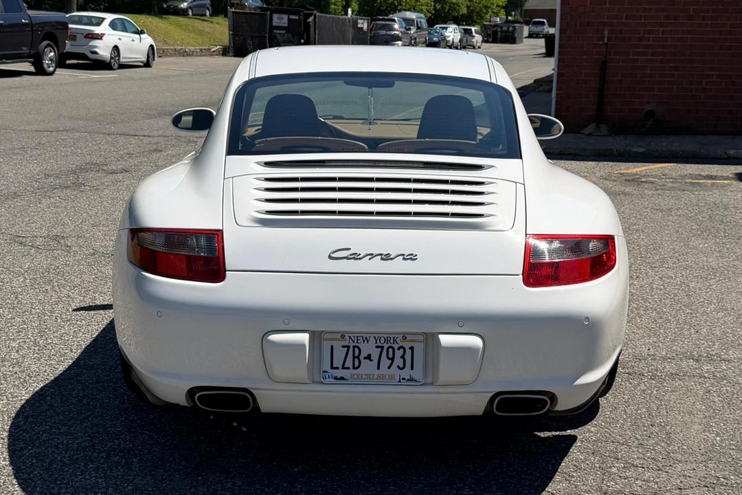 2005 Porsche 997 Carrera - Image 5 of 31