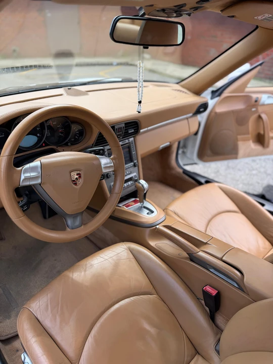 2005 Porsche 997 Carrera - Image 27 of 31