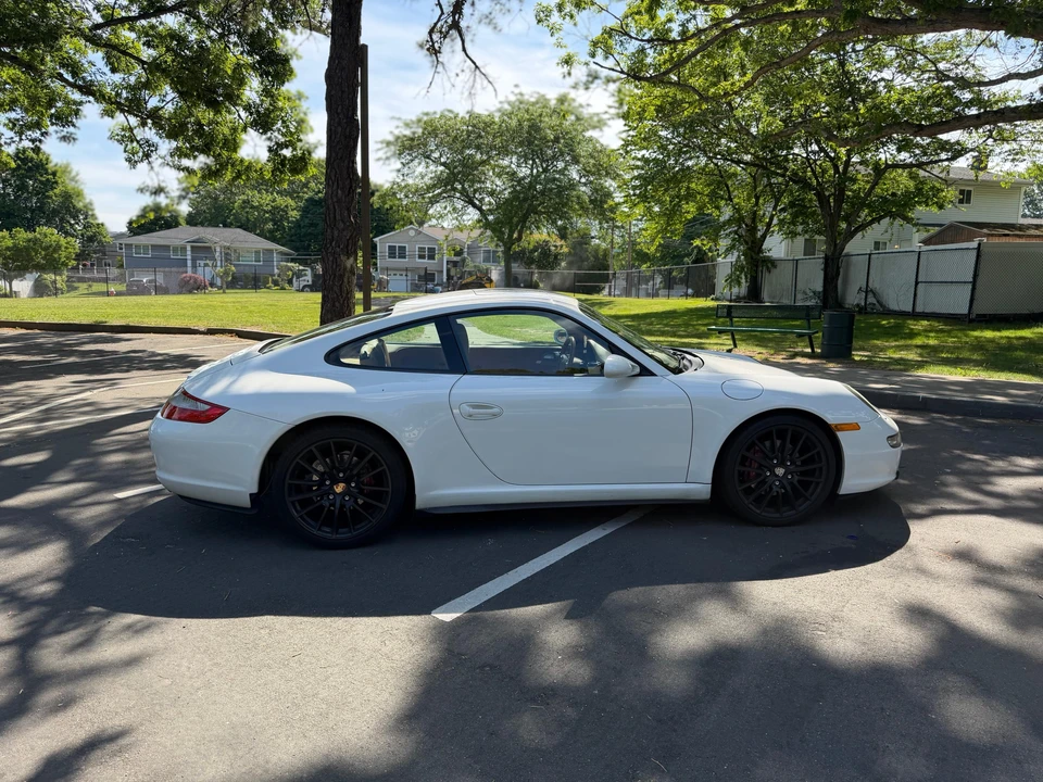 2005 Porsche 997 Carrera - Image 11 of 31