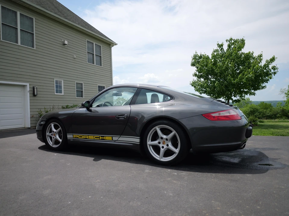 2005 Porsche 997 Carrera - Image 17 of 31