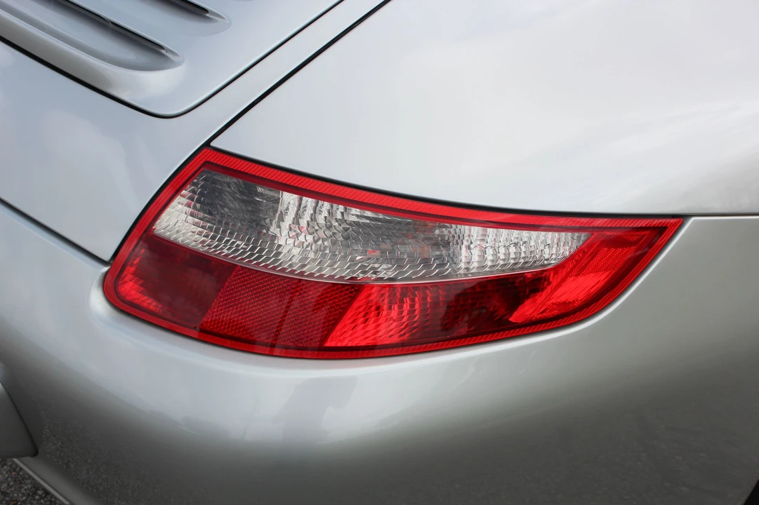 2005 Porsche 997 Carrera - Image 29 of 31