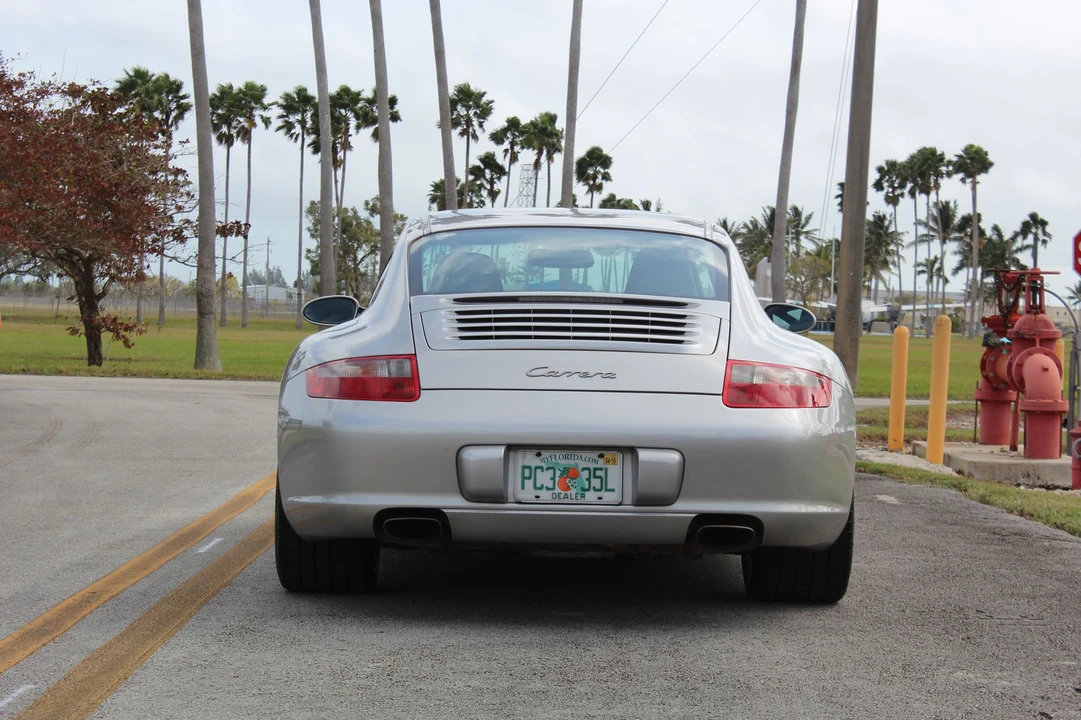 2005 Porsche 997 Carrera - Image 11 of 31