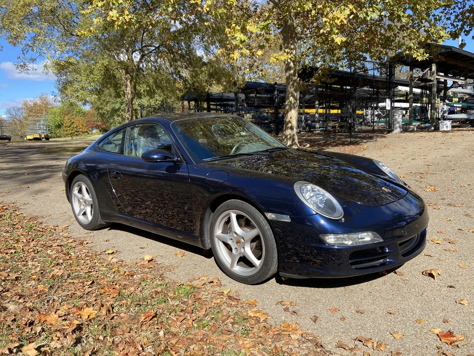2005 Porsche 997 Carrera - Image 24 of 31