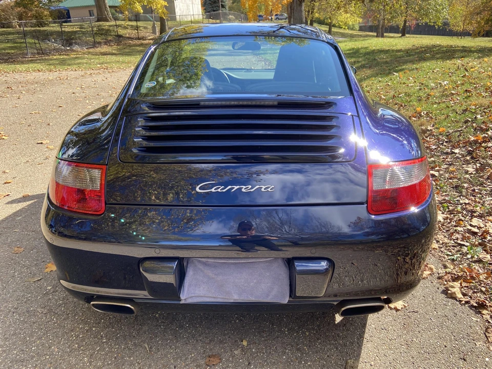 2005 Porsche 997 Carrera - Image 18 of 31