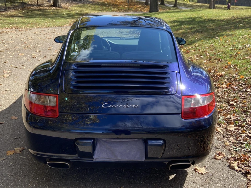 2005 Porsche 997 Carrera - Image 17 of 31