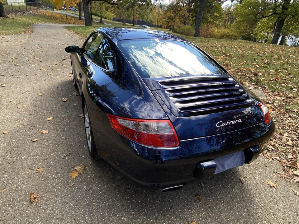 2005 Porsche 997 Carrera - Image 15 of 31