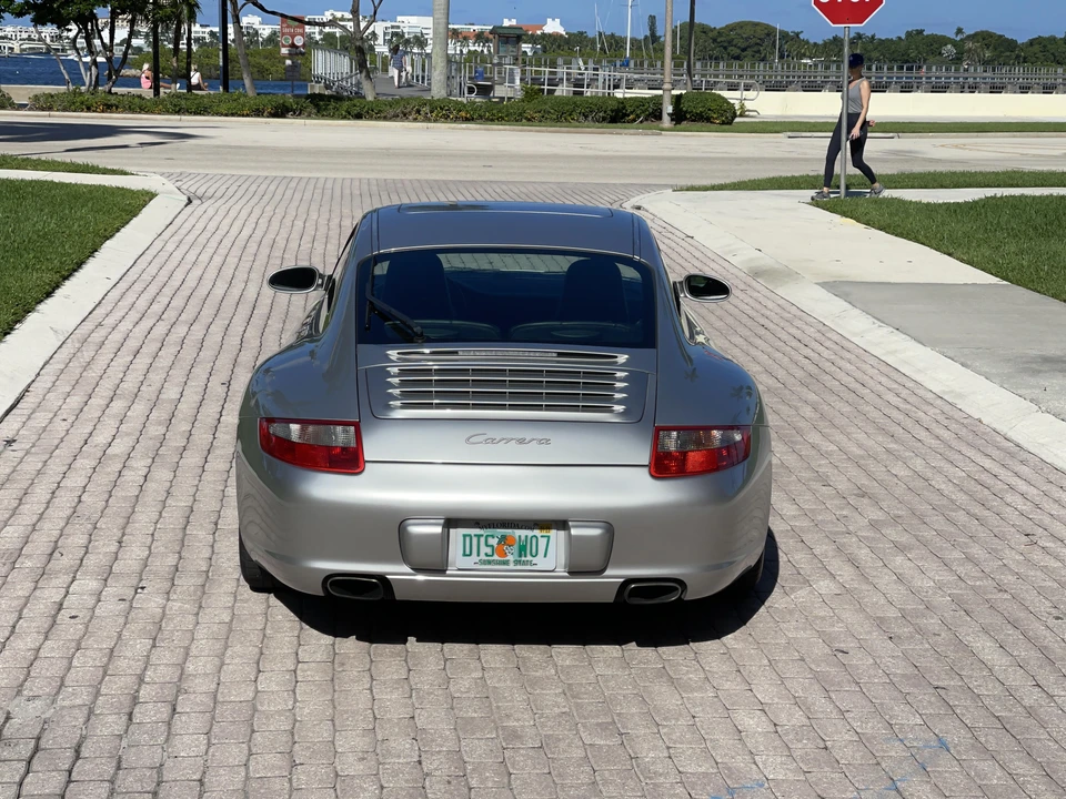 2005 Porsche 997 Carrera - Image 11 of 31