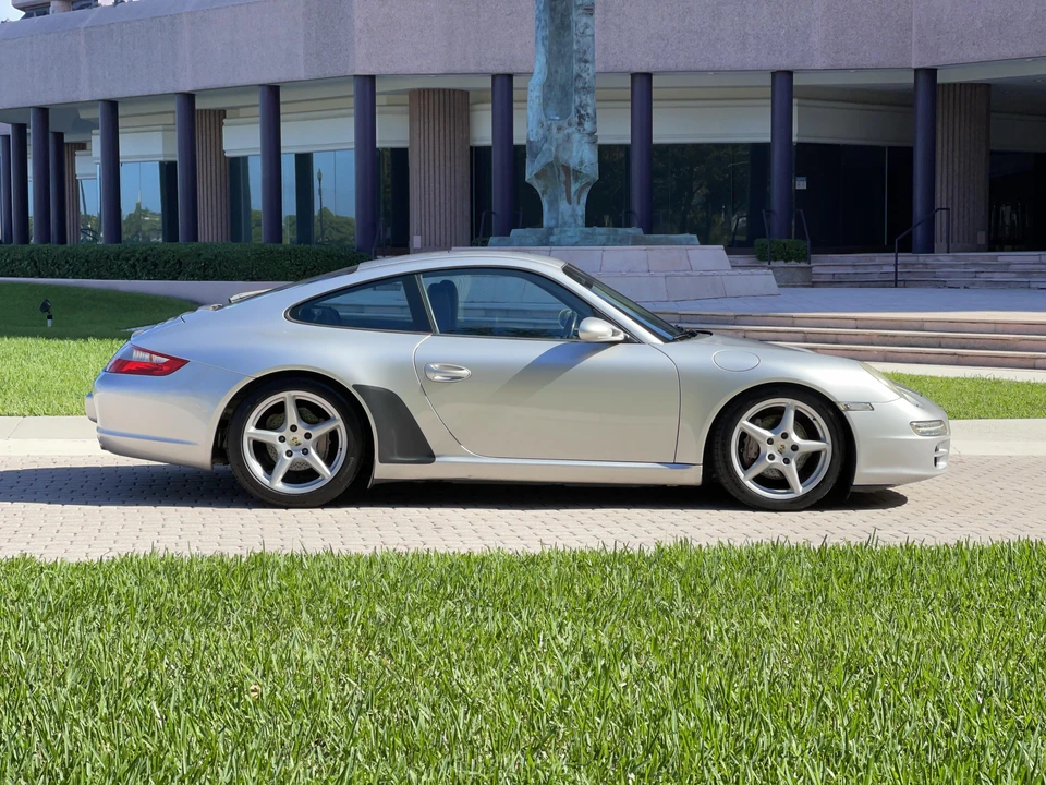 2005 Porsche 997 Carrera - Image 12 of 31