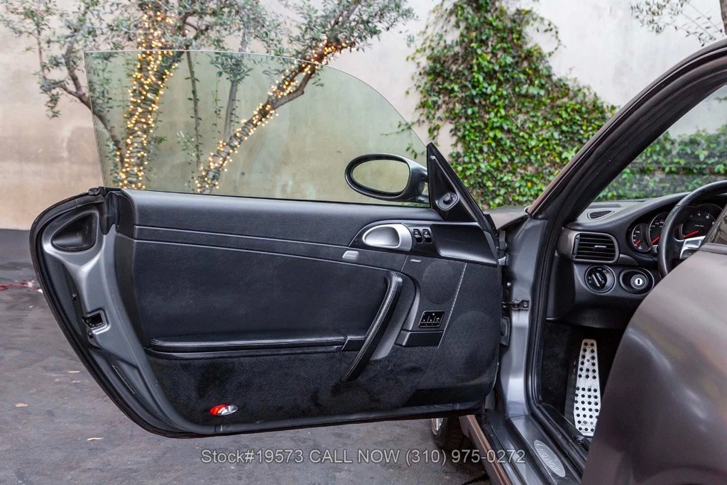 2005 Porsche 997 Carrera - Image 15 of 24