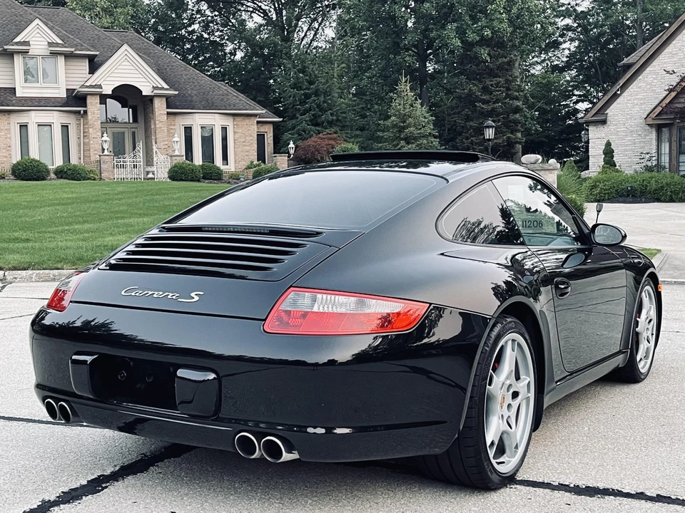 2005 Porsche 997 Carrera S - Image 26 of 31
