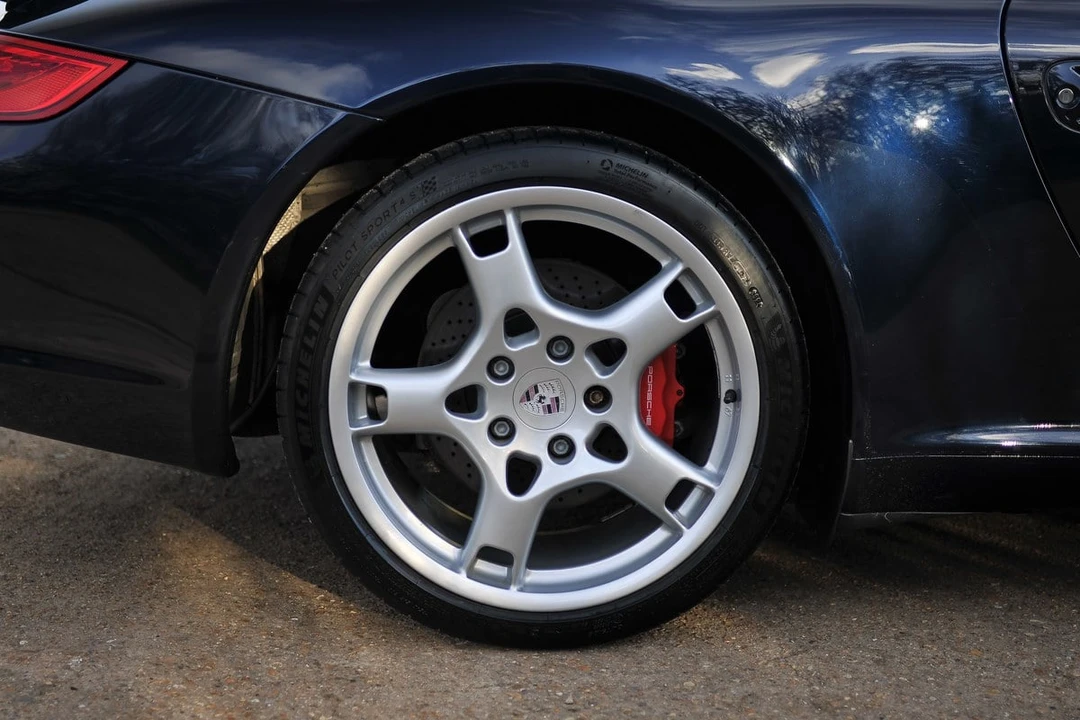 2005 Porsche 997 Carrera S - Image 10 of 30