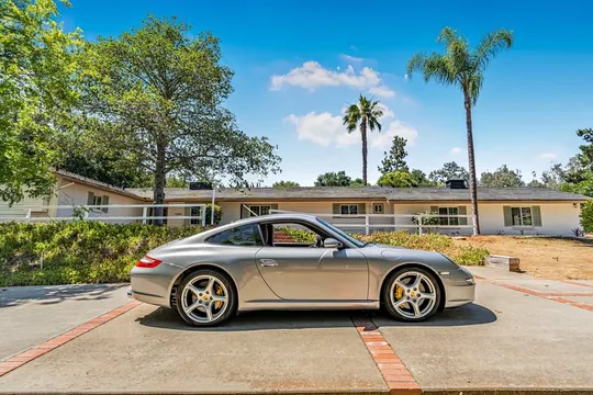 2005 Porsche 911 Carrera S (997)