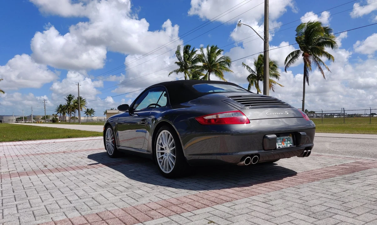 2005 Porsche 997 Carrera S - Image 21 of 31