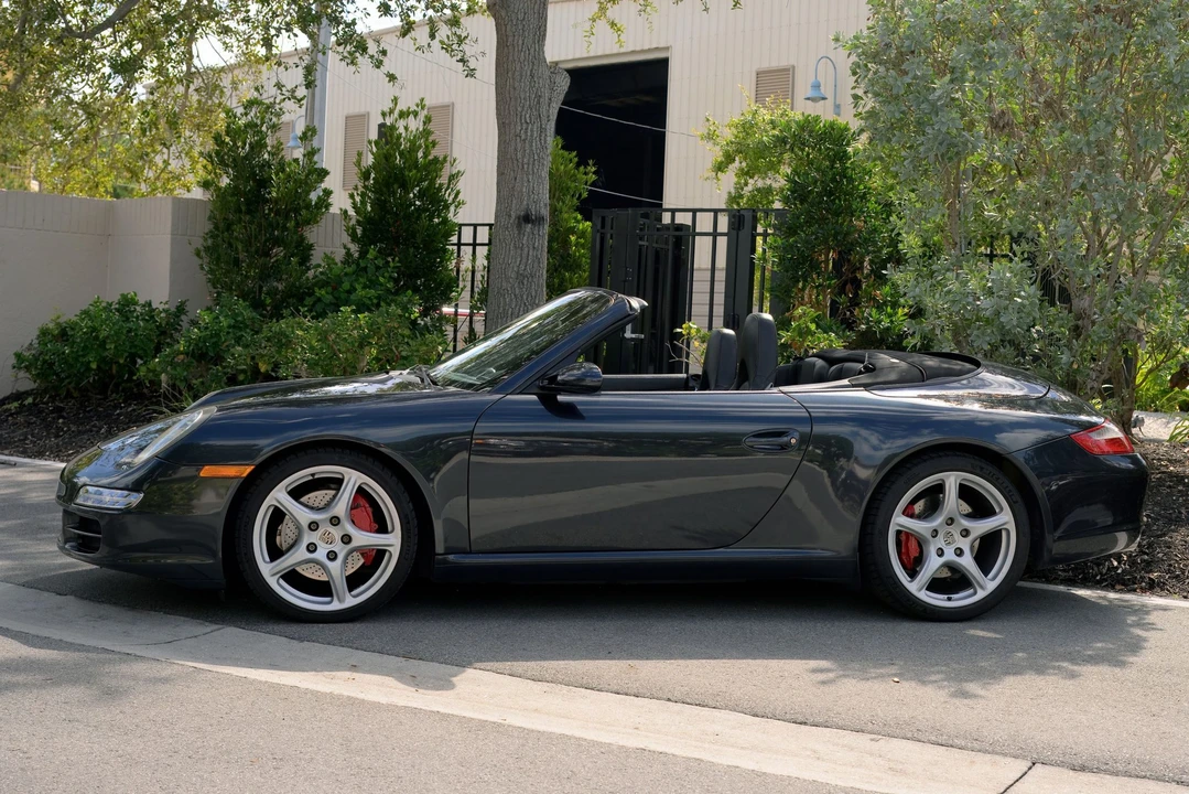 2005 Porsche 997 Carrera S - Image 10 of 31