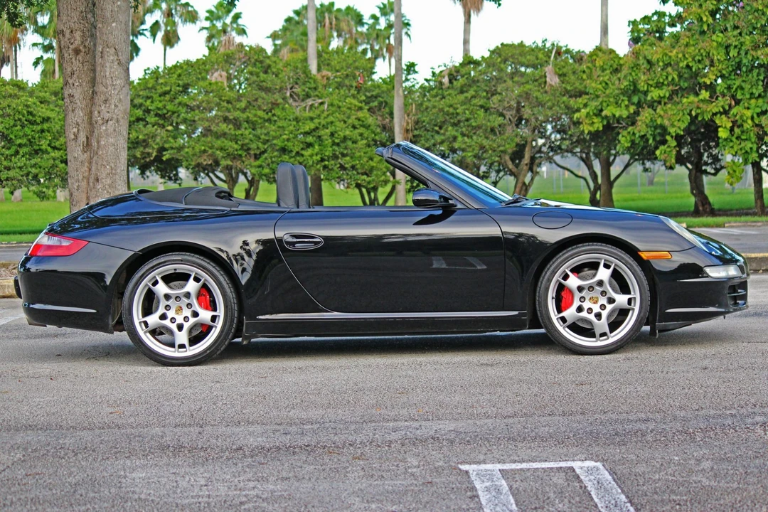 2005 Porsche 997 Carrera S - Image 16 of 31