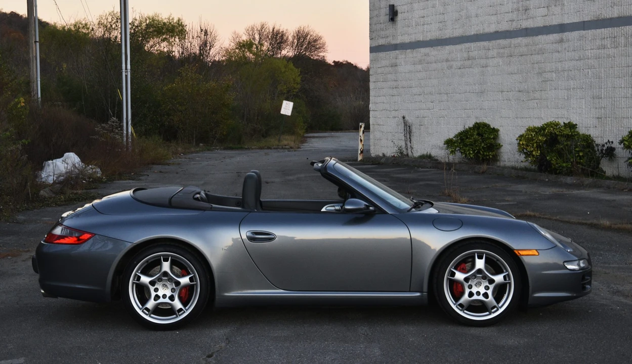 2005 Porsche 997 Carrera S - Image 21 of 31