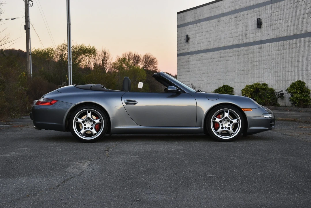 2005 Porsche 997 Carrera S - Image 17 of 31